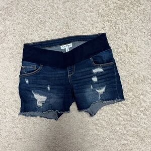Maternity shorts!